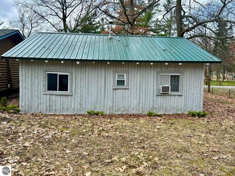 Tiny photo for 130 Edgewood Drive, Prudenville, MI 48651 (MLS # 1943879)