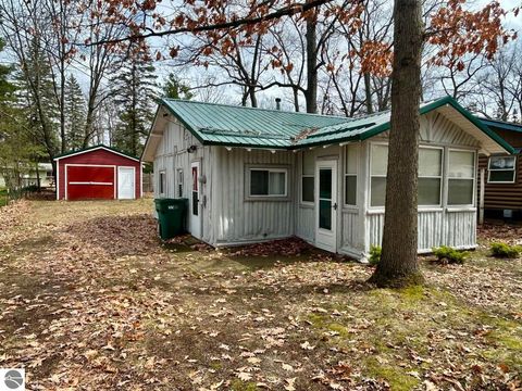 Tiny photo for 130 Edgewood Drive, Prudenville, MI 48651 (MLS # 1943879)
