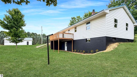 Tiny photo for 145 S 35 Road, Cadillac, MI 49601 (MLS # 1950029)