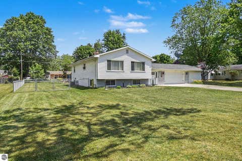 Tiny photo for 8197 S Federal Road, Shepherd, MI 48883 (MLS # 1947850)