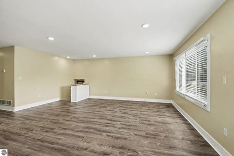 Tiny photo for 8197 S Federal Road, Shepherd, MI 48883 (MLS # 1947850)