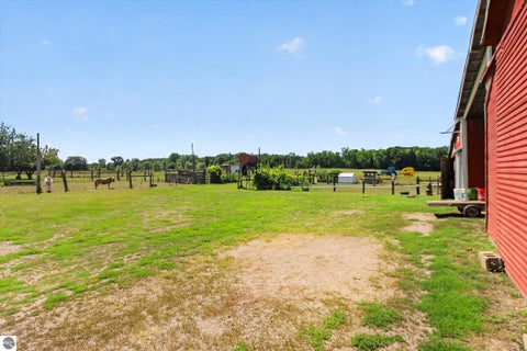 Tiny photo for 4667 N Croswell Road, Alma, MI 48801 (MLS # 1949840)