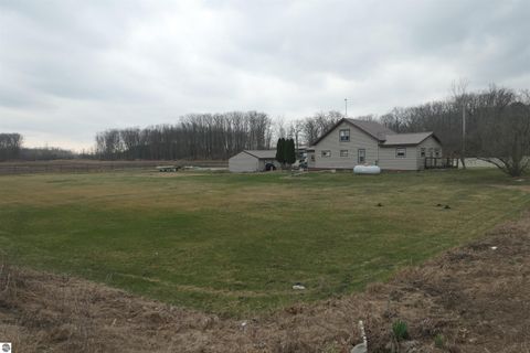 Tiny photo for 548 E Van Buren Road, Alma, MI 48801 (MLS # 1943405)