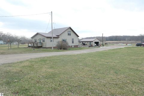 Tiny photo for 548 E Van Buren Road, Alma, MI 48801 (MLS # 1943405)