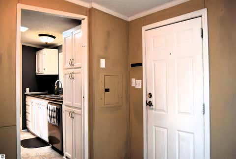 Tiny photo for 8941 S Mission Road, Mt Pleasant, MI 48858 (MLS # 1947615)