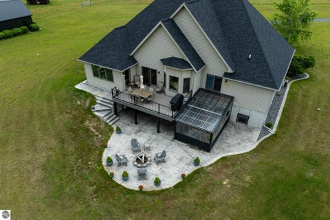 Tiny photo for 7667 W Pickard Road, Mt Pleasant, MI 48858 (MLS # 1947438)