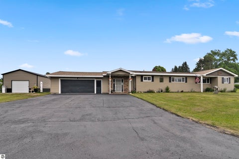 Tiny photo for 18116 205th Avenue, Big Rapids, MI 49307 (MLS # 1947473)