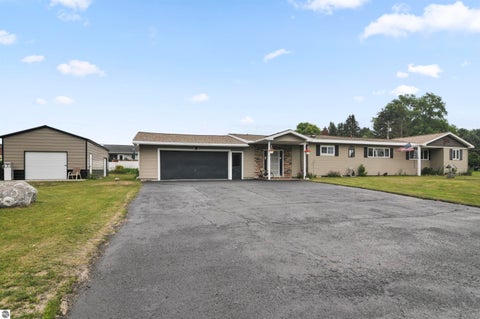 Tiny photo for 18116 205th Avenue, Big Rapids, MI 49307 (MLS # 1947473)