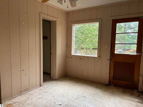 Tiny photo for 5962 S Lake Leelanau Drive, Traverse City, MI 49684 (MLS # 1946219)