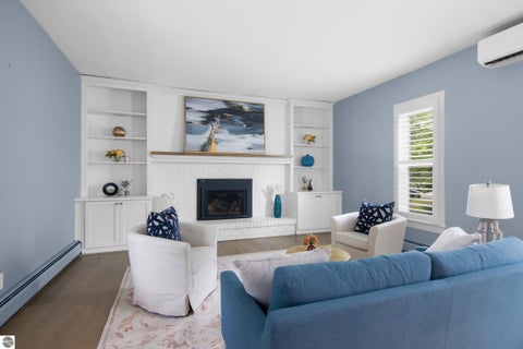 Tiny photo for 202 E Ninth Street, Traverse City, MI 49686 (MLS # 1950345)