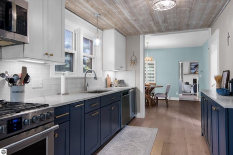 Tiny photo for 202 E Ninth Street, Traverse City, MI 49686 (MLS # 1950345)