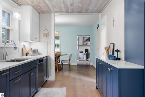 Tiny photo for 202 E Ninth Street, Traverse City, MI 49686 (MLS # 1950345)