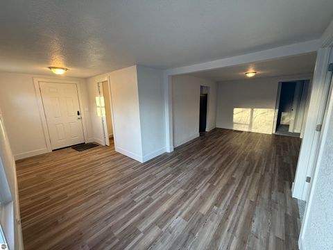 Tiny photo for 1012 S Lansing, Mt Pleasant, MI 48858 (MLS # 1943858)