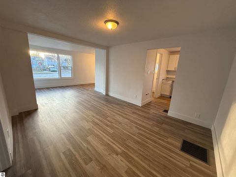 Tiny photo for 1012 S Lansing, Mt Pleasant, MI 48858 (MLS # 1943858)