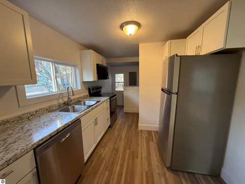 Tiny photo for 1012 S Lansing, Mt Pleasant, MI 48858 (MLS # 1943858)