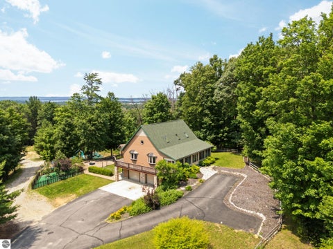 Photo of 5265 Bates RD, Williamsburg, MI 49690 (MLS # 1947689)