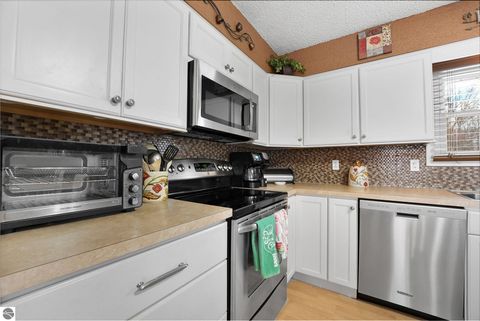 Tiny photo for 1217 Arbutus Court, Traverse City, MI 49686 (MLS # 1941042)