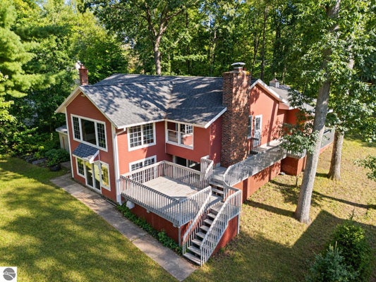 10076 HARMONY DR, INTERLOCHEN, MI 49643 - Image 3fbfa1aef8289b1b246740e37e60f601/4147276592