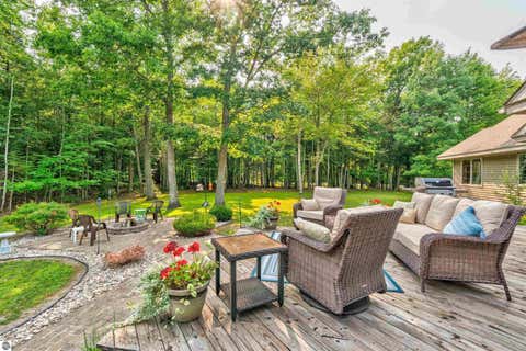 Tiny photo for 268 County Road 441, Manistique, MI 49854 (MLS # 1949549)