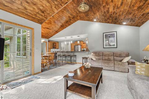 Tiny photo for 268 County Road 441, Manistique, MI 49854 (MLS # 1949549)