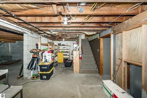 Tiny photo for 288 30th Avenue, Six Lakes, MI 48886 (MLS # 1941001)