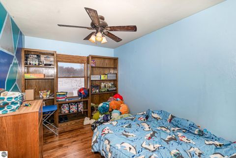 Tiny photo for 288 30th Avenue, Six Lakes, MI 48886 (MLS # 1941001)