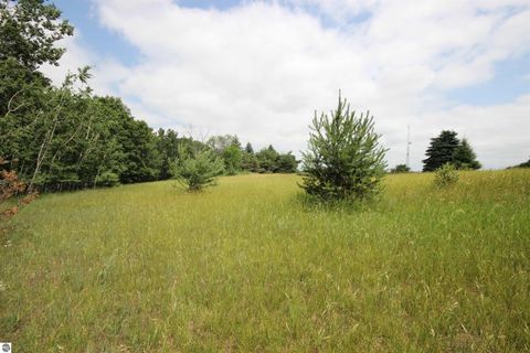 Tiny photo for 2624 Hartman Road, Traverse City, MI 49685 (MLS # 1941896)