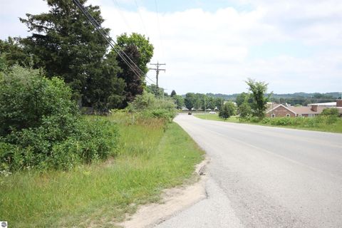 Tiny photo for 2624 Hartman Road, Traverse City, MI 49685 (MLS # 1941896)