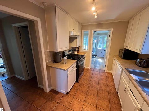 Tiny photo for 746 Hannah Avenue, Traverse City, MI 49686 (MLS # 1950993)