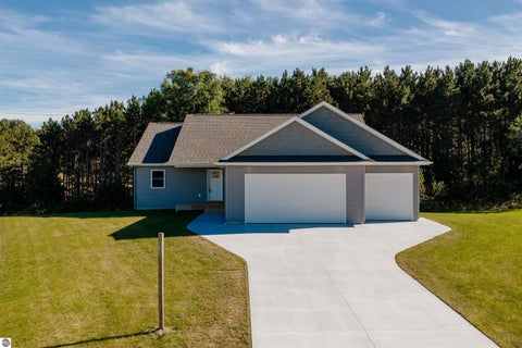 Tiny photo for 850 Coyote Lane, Traverse City, MI 49696 (MLS # 1950915)