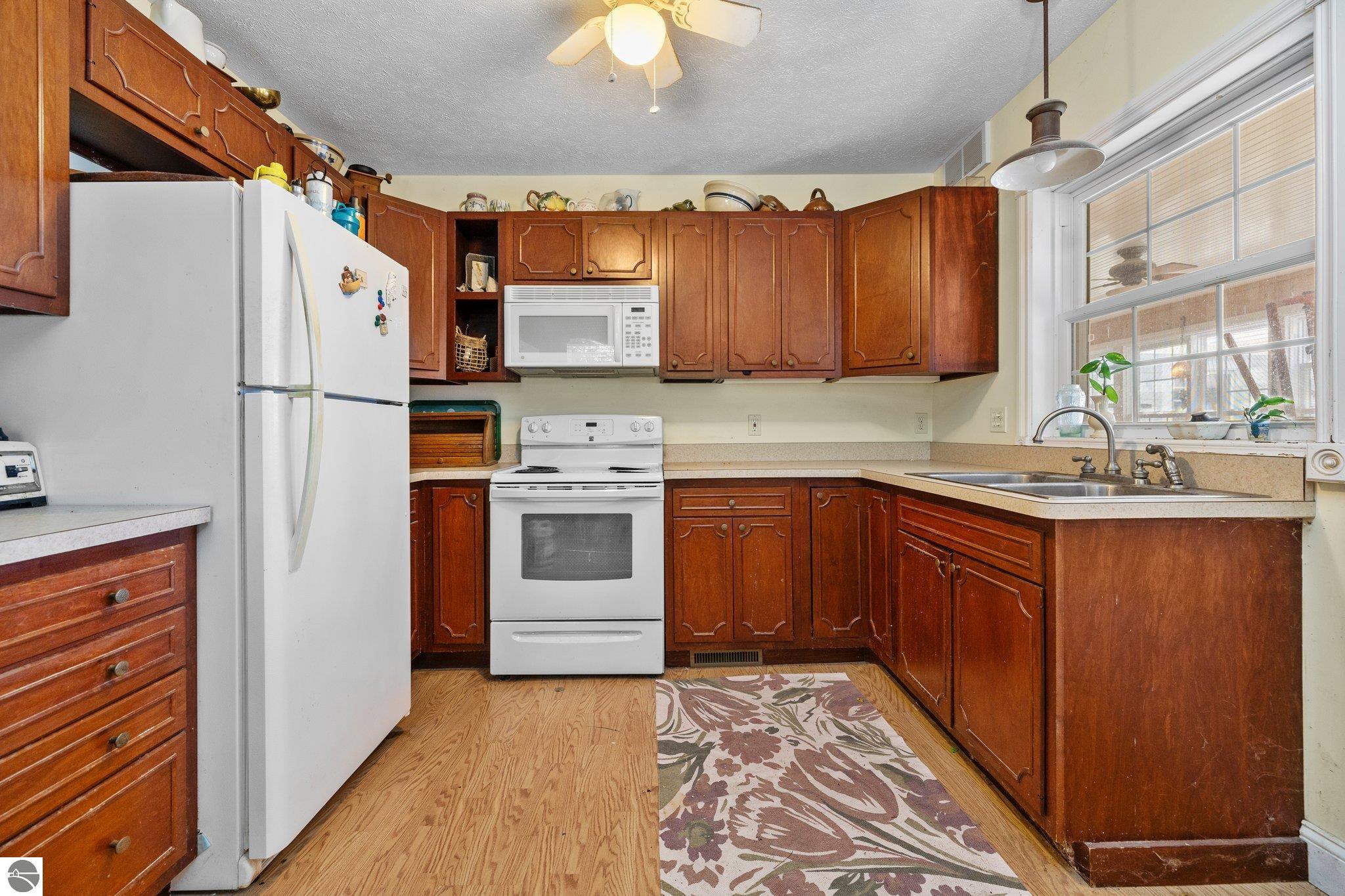 1378 Gray Rd, Traverse City, MI, 49686, USA, 4 Bedrooms Bedrooms, ,2 BathroomsBathrooms,Residential,Active,1378 Gray Rd,1938231