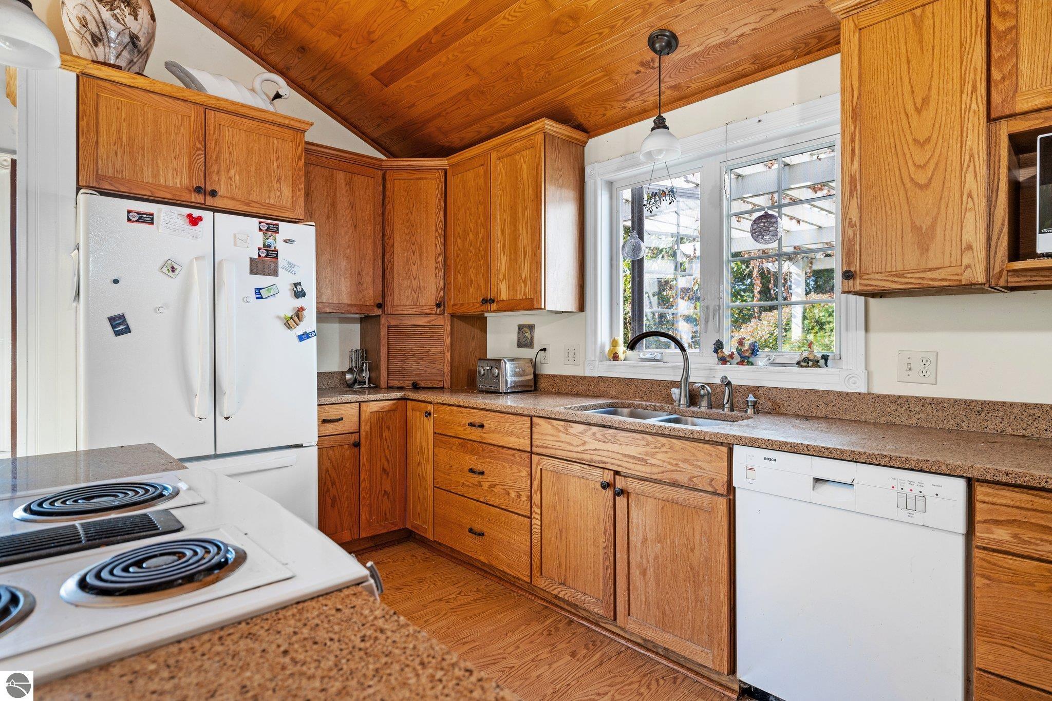 1378 Gray Rd, Traverse City, MI, 49686, USA, 4 Bedrooms Bedrooms, ,2 BathroomsBathrooms,Residential,Active,1378 Gray Rd,1938231