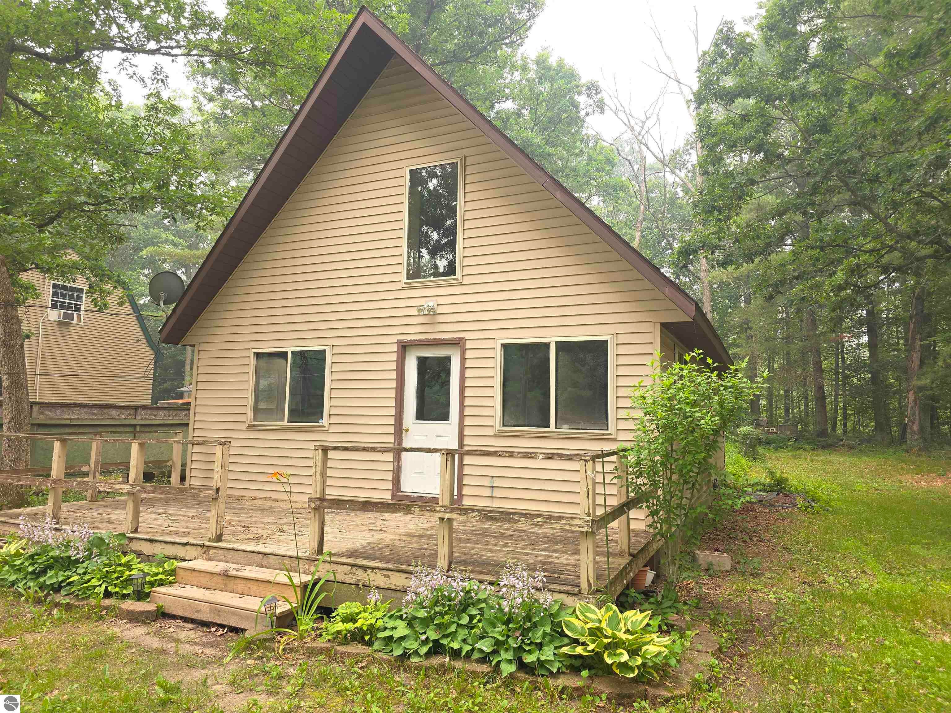 Photo 1 of 14 — 3185 Allen Road, Hale, MI 48739