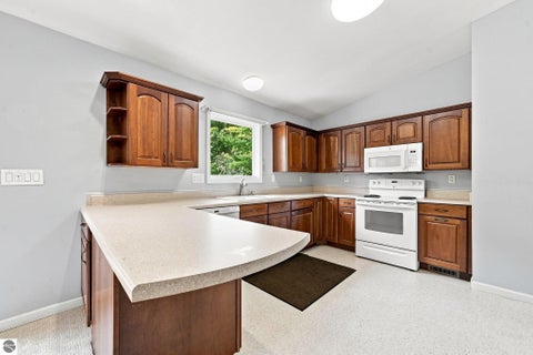 Tiny photo for 5119 Anna Drive, Traverse City, MI 49684 (MLS # 1949890)
