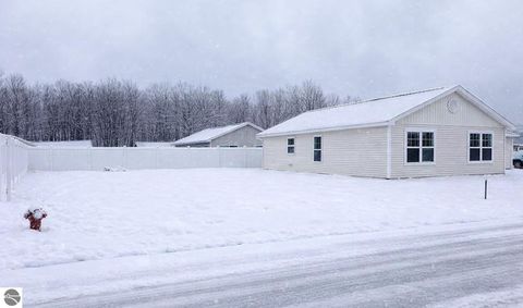 Tiny photo for 1949 Oriole Drive, Traverse City, MI 49685 (MLS # 1942259)