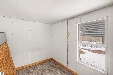 Tiny photo for 9047 E Oakwood Trail, Reed City, MI 49677 (MLS # 1942383)