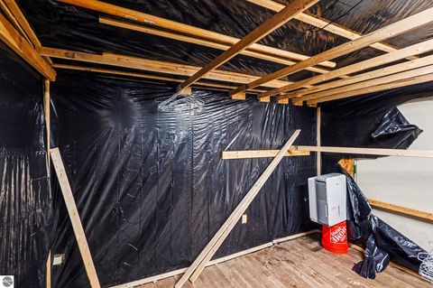 Tiny photo for 9047 E Oakwood Trail, Reed City, MI 49677 (MLS # 1942383)