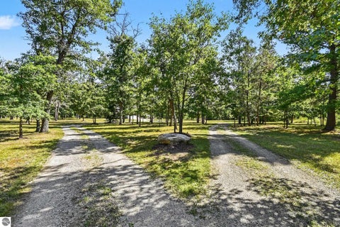 Tiny photo for 6260 Evergreen DR, Hale, MI 48739 (MLS # 1948667)