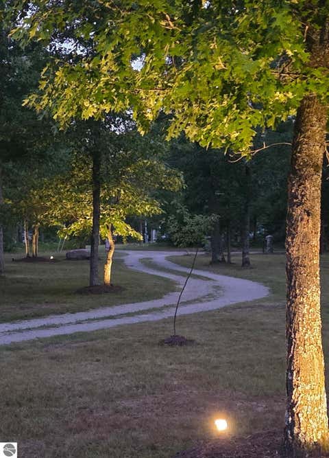 Tiny photo for 6260 Evergreen DR, Hale, MI 48739 (MLS # 1948667)