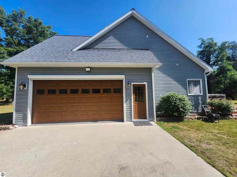 Tiny photo for 6260 Evergreen DR, Hale, MI 48739 (MLS # 1948667)