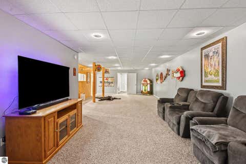 Tiny photo for 6260 Evergreen DR, Hale, MI 48739 (MLS # 1948667)