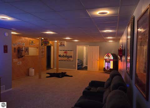 Tiny photo for 6260 Evergreen DR, Hale, MI 48739 (MLS # 1948667)