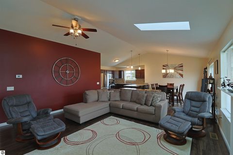 Tiny photo for 1631 Heritage Way, Mt Pleasant, MI 48858 (MLS # 1944819)