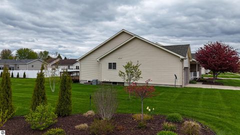 Tiny photo for 1631 Heritage Way, Mt Pleasant, MI 48858 (MLS # 1944819)