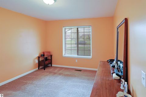 Tiny photo for 1631 Heritage Way, Mt Pleasant, MI 48858 (MLS # 1944819)