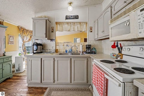 Tiny photo for 5902 W County Line Road, Buckley, MI 49620 (MLS # 1950868)