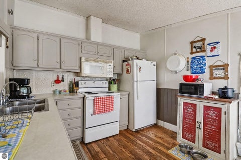 Tiny photo for 5902 W County Line Road, Buckley, MI 49620 (MLS # 1950868)