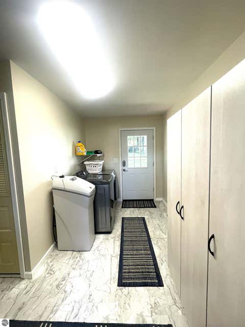 Tiny photo for 5544 N Merry Court, Sanford, MI 48657 (MLS # 1949786)
