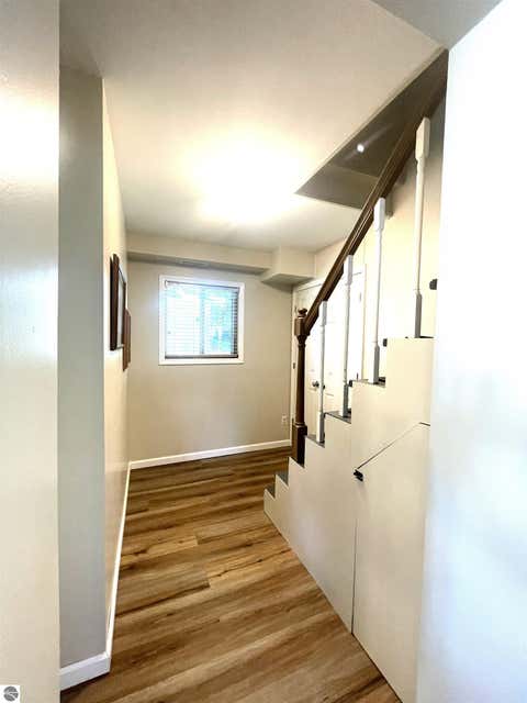 Tiny photo for 5544 N Merry Court, Sanford, MI 48657 (MLS # 1949786)