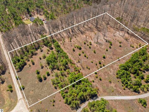 Tiny photo for 3470 Autumn Mist Lane, Thompsonville, MI 49683 (MLS # 1944194)